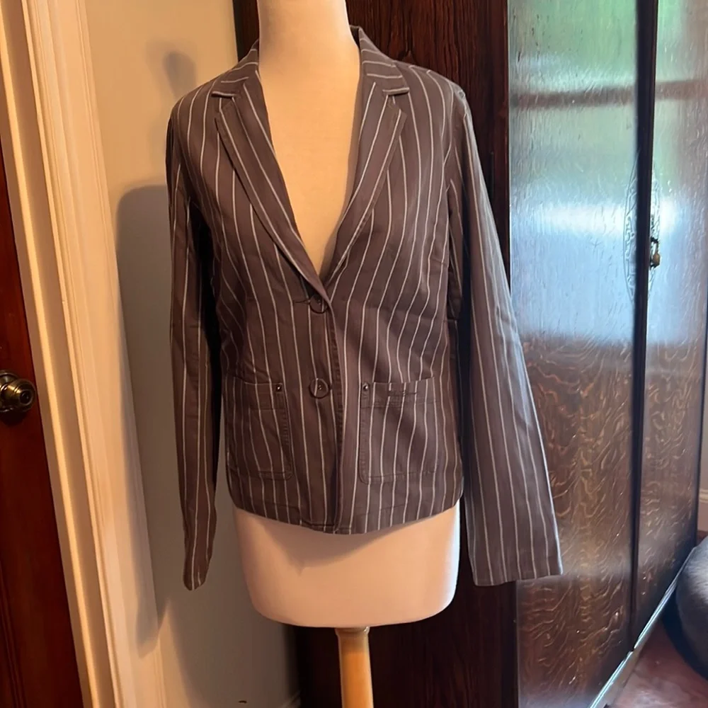 Lightweight jacket - Picture 1 of 6